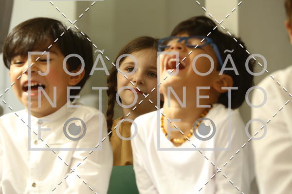 Buy your photos of the eventTots & Teens June 2019 Presentation on Fotop