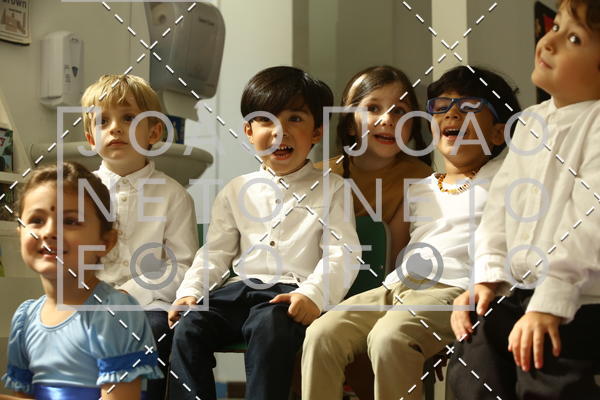 Buy your photos of the eventTots & Teens June 2019 Presentation on Fotop