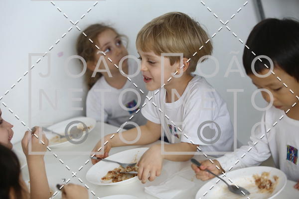 Buy your photos of the eventTots & Teens June 2019 Presentation on Fotop