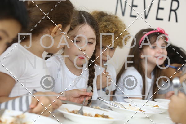Buy your photos of the eventTots & Teens June 2019 Presentation on Fotop