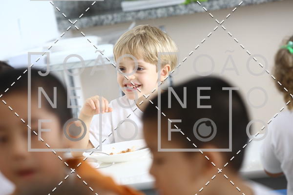 Achetez vos photos de l'vnementTots & Teens June 2019 Presentation sur Fotop