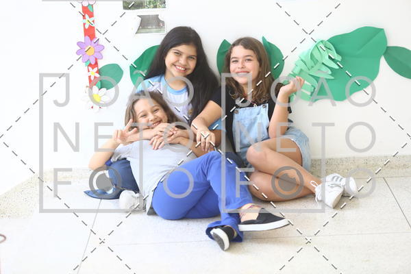 Achetez vos photos de l'vnementTots & Teens June 2019 Presentation sur Fotop