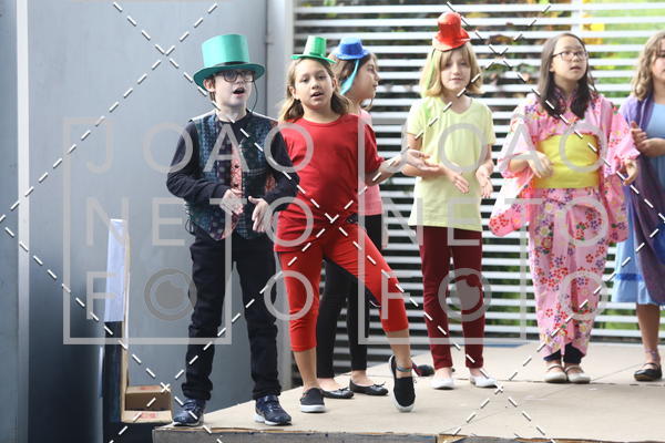 Compra tus fotos del eventoTots & Teens June 2019 Presentation En Fotop