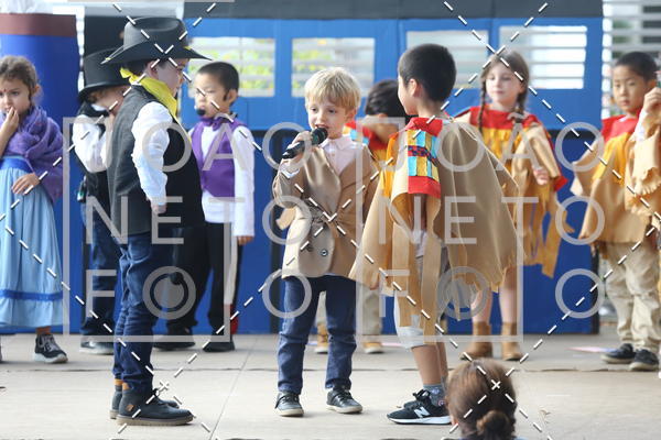 Achetez vos photos de l'vnementTots & Teens June 2019 Presentation sur Fotop