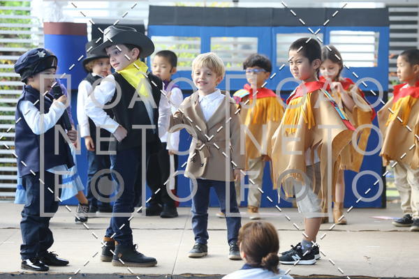 Achetez vos photos de l'vnementTots & Teens June 2019 Presentation sur Fotop