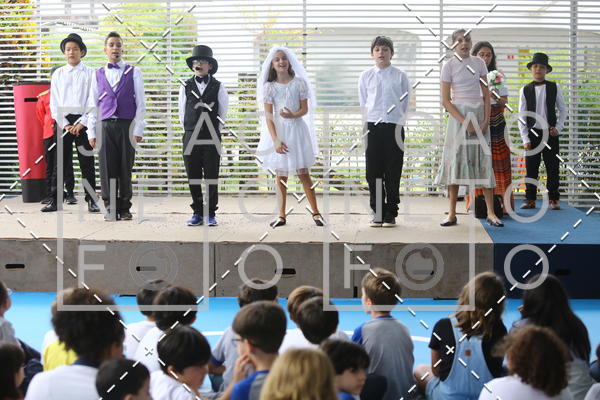 Achetez vos photos de l'vnementTots & Teens June 2019 Presentation sur Fotop
