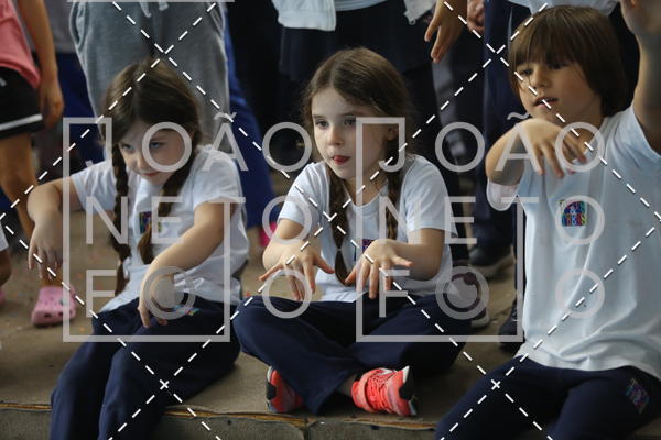 Achetez vos photos de l'vnementTots & Teens June 2019 Presentation sur Fotop