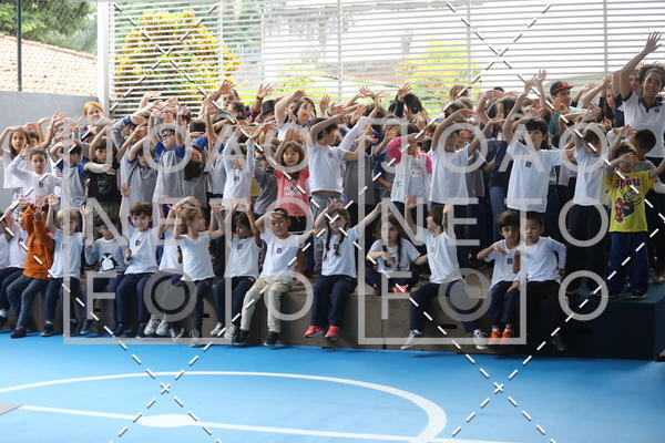 Achetez vos photos de l'vnementTots & Teens June 2019 Presentation sur Fotop
