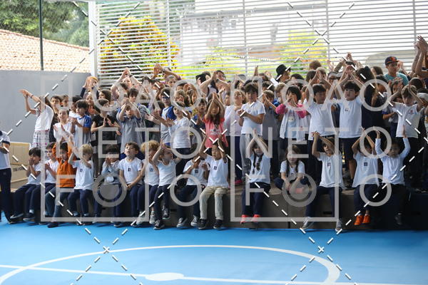Achetez vos photos de l'vnementTots & Teens June 2019 Presentation sur Fotop