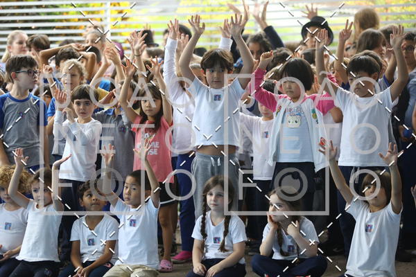 Achetez vos photos de l'vnementTots & Teens June 2019 Presentation sur Fotop