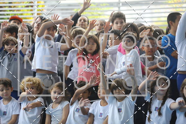 Achetez vos photos de l'vnementTots & Teens June 2019 Presentation sur Fotop