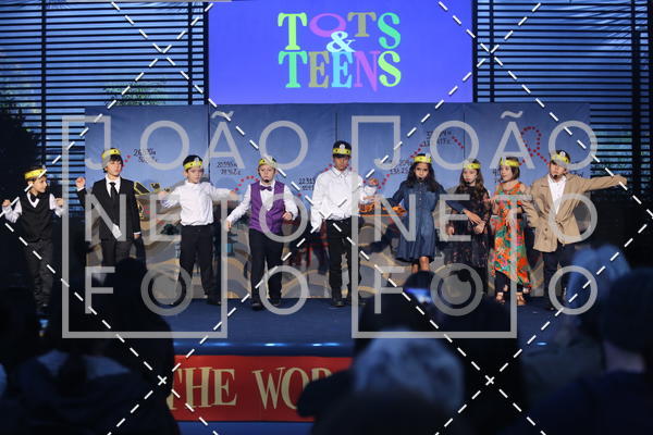 Achetez vos photos de l'vnementTots & Teens June 2019 Presentation sur Fotop