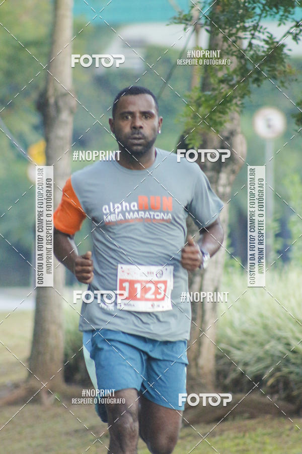 Buy your photos of the eventMEIA MARATONA 21K ALPHA RUN on Fotop