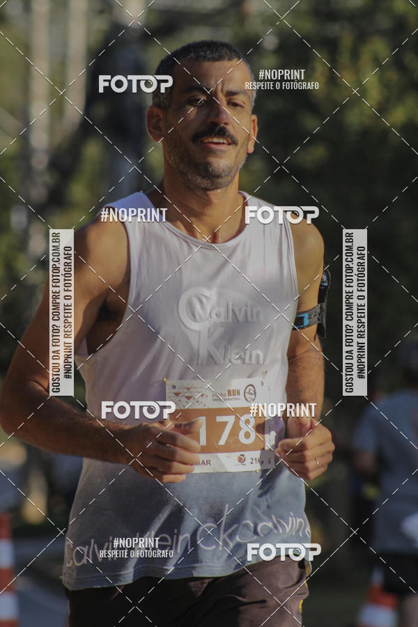Compra tus fotos del eventoMEIA MARATONA 21K ALPHA RUN En Fotop