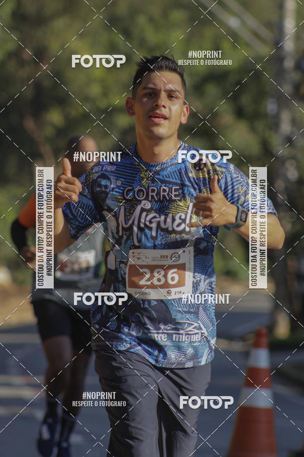 Compra tus fotos del eventoMEIA MARATONA 21K ALPHA RUN En Fotop