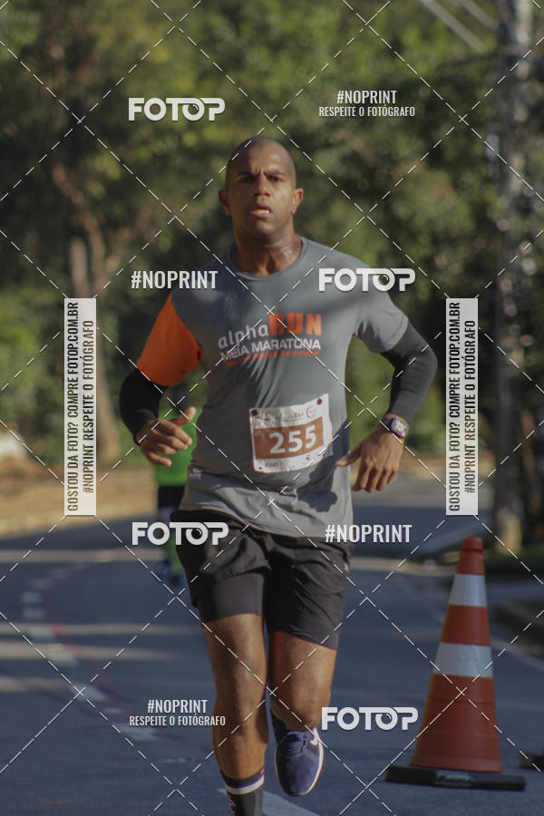 Compra tus fotos del eventoMEIA MARATONA 21K ALPHA RUN En Fotop
