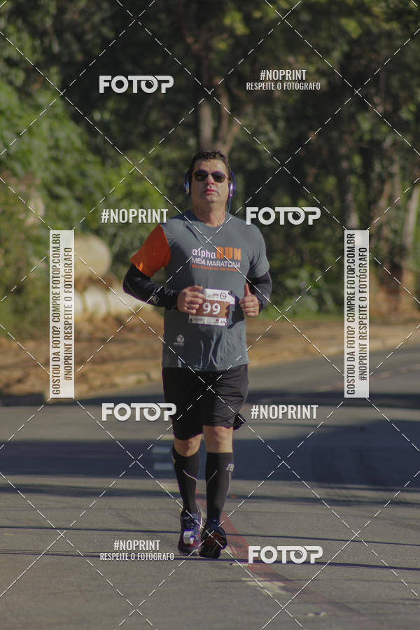 Buy your photos of the eventMEIA MARATONA 21K ALPHA RUN on Fotop