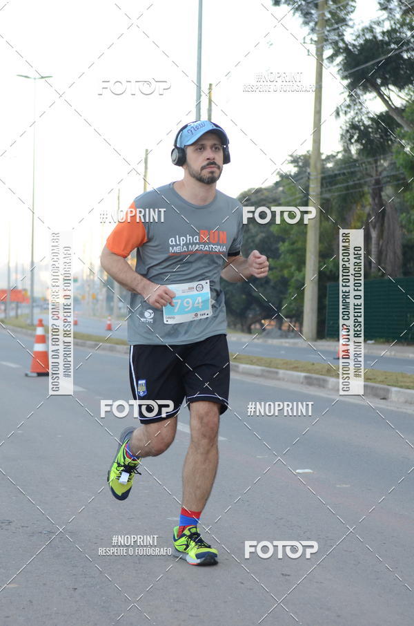 Compra tus fotos del eventoMEIA MARATONA 21K ALPHA RUN En Fotop
