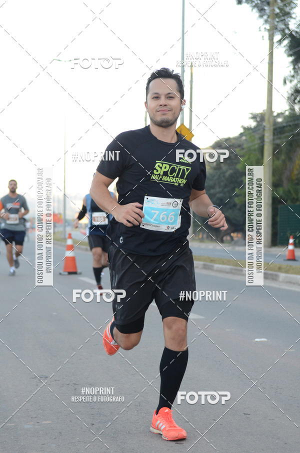 Compra tus fotos del eventoMEIA MARATONA 21K ALPHA RUN En Fotop