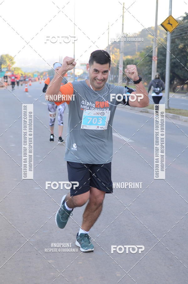 Buy your photos of the eventMEIA MARATONA 21K ALPHA RUN on Fotop