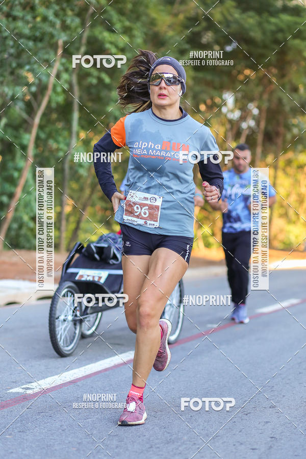 Compre as suas fotos do eventoMEIA MARATONA 21K ALPHA RUN no Fotop