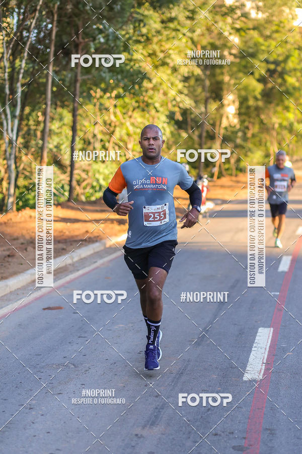 Buy your photos of the eventMEIA MARATONA 21K ALPHA RUN on Fotop