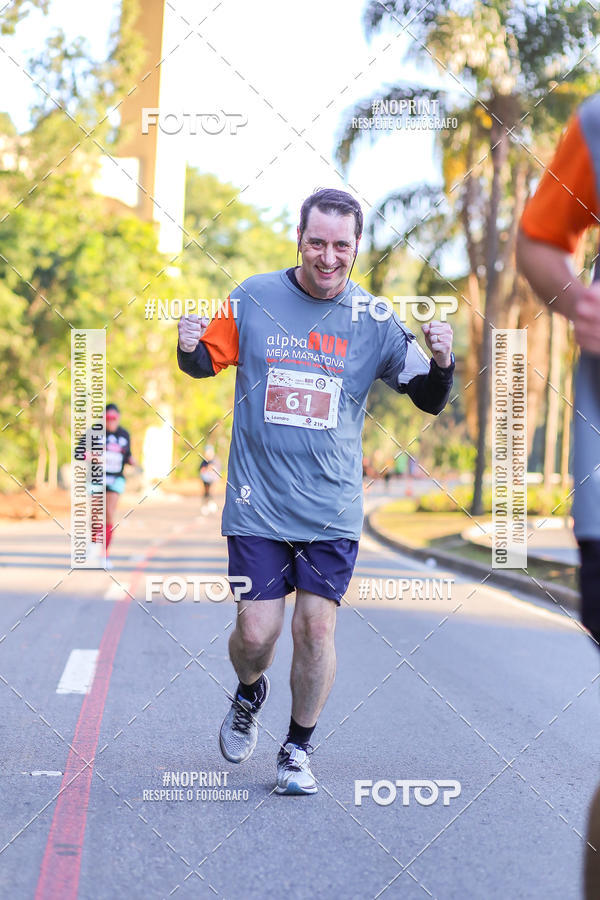 Buy your photos of the eventMEIA MARATONA 21K ALPHA RUN on Fotop