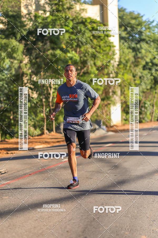 Compre as suas fotos do eventoMEIA MARATONA 21K ALPHA RUN no Fotop