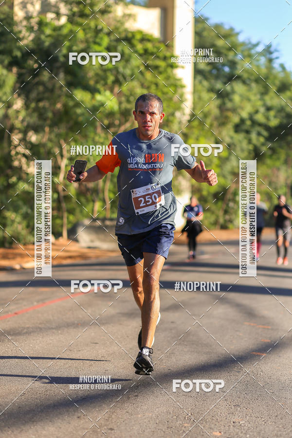 Compre as suas fotos do eventoMEIA MARATONA 21K ALPHA RUN no Fotop