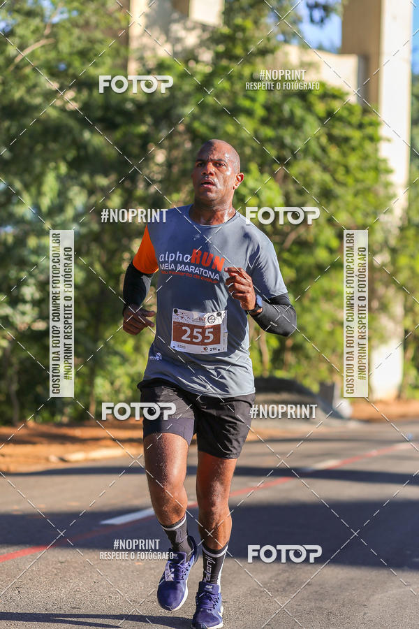 Buy your photos of the eventMEIA MARATONA 21K ALPHA RUN on Fotop