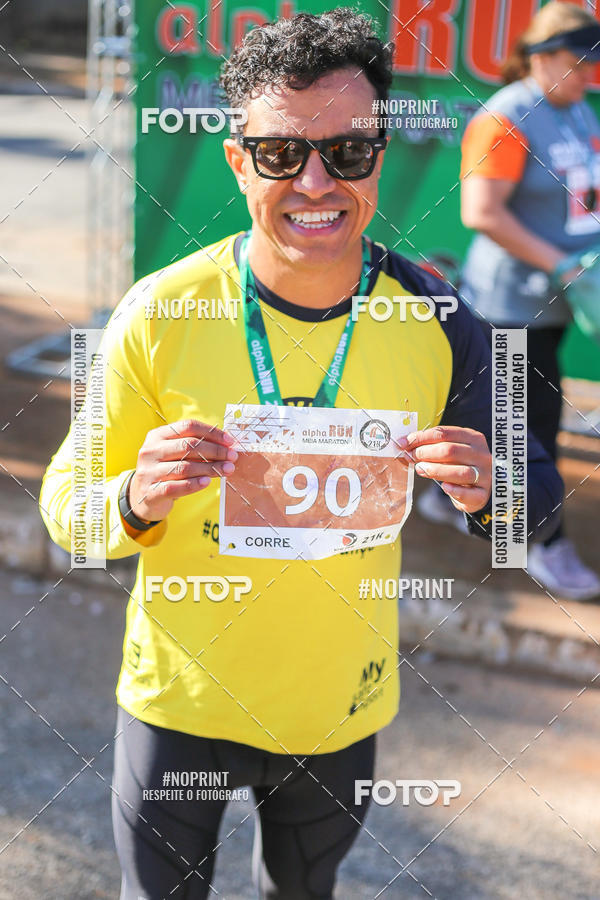Buy your photos of the eventMEIA MARATONA 21K ALPHA RUN on Fotop