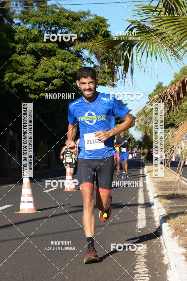 Buy your photos of the eventMEIA MARATONA DE UBERABA on Fotop