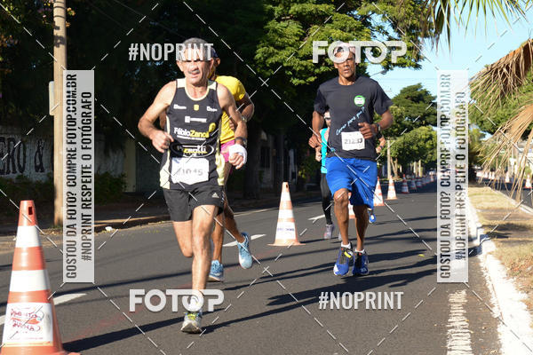 Buy your photos of the eventMEIA MARATONA DE UBERABA on Fotop
