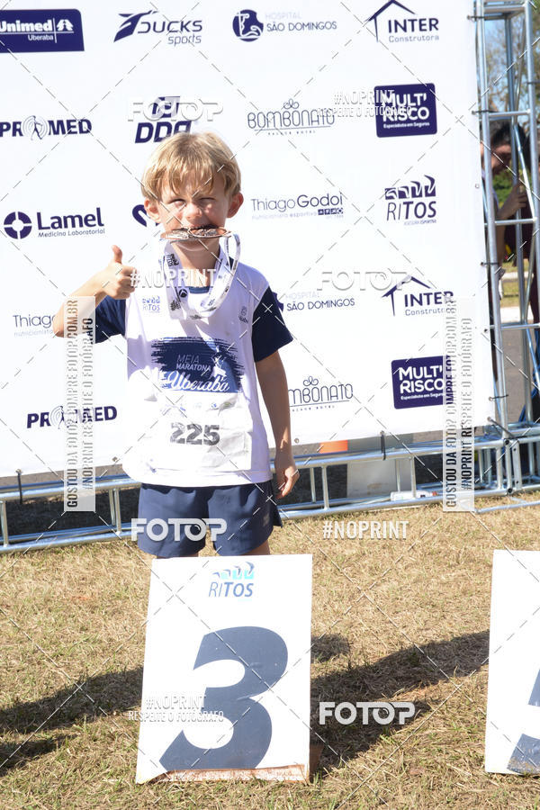 Buy your photos of the eventMEIA MARATONA DE UBERABA on Fotop