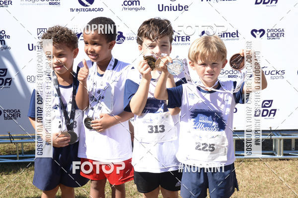 Buy your photos of the eventMEIA MARATONA DE UBERABA on Fotop
