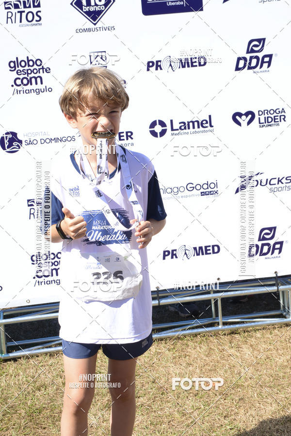 Buy your photos of the eventMEIA MARATONA DE UBERABA on Fotop