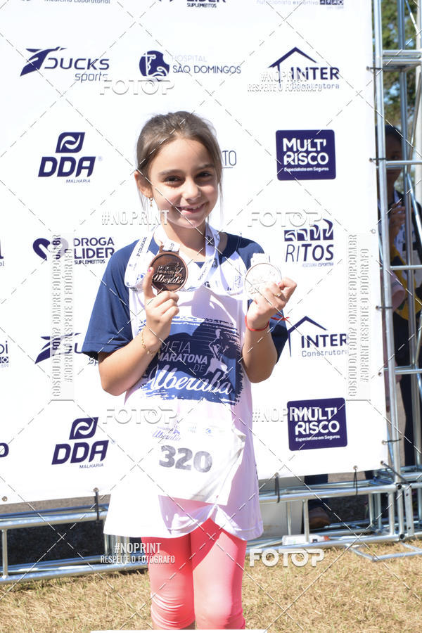 Buy your photos of the eventMEIA MARATONA DE UBERABA on Fotop