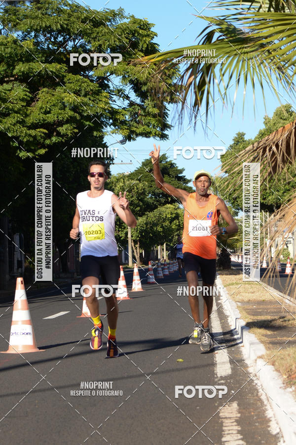 Buy your photos of the eventMEIA MARATONA DE UBERABA on Fotop