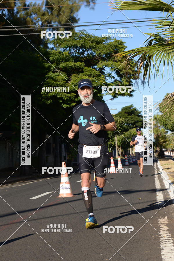 Buy your photos of the eventMEIA MARATONA DE UBERABA on Fotop
