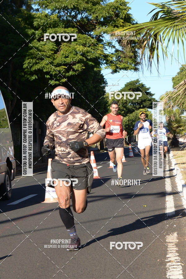 Buy your photos of the eventMEIA MARATONA DE UBERABA on Fotop