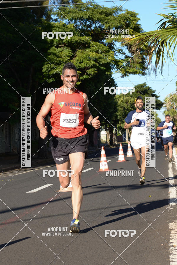 Buy your photos of the eventMEIA MARATONA DE UBERABA on Fotop