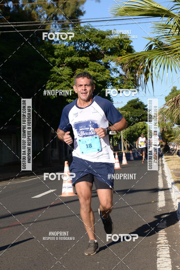 Buy your photos of the eventMEIA MARATONA DE UBERABA on Fotop