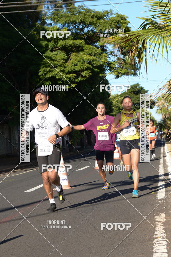 Buy your photos of the eventMEIA MARATONA DE UBERABA on Fotop