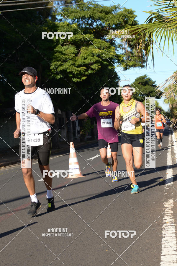 Buy your photos of the eventMEIA MARATONA DE UBERABA on Fotop