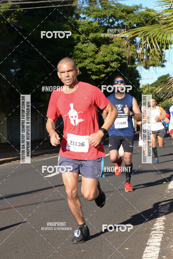 Buy your photos of the eventMEIA MARATONA DE UBERABA on Fotop