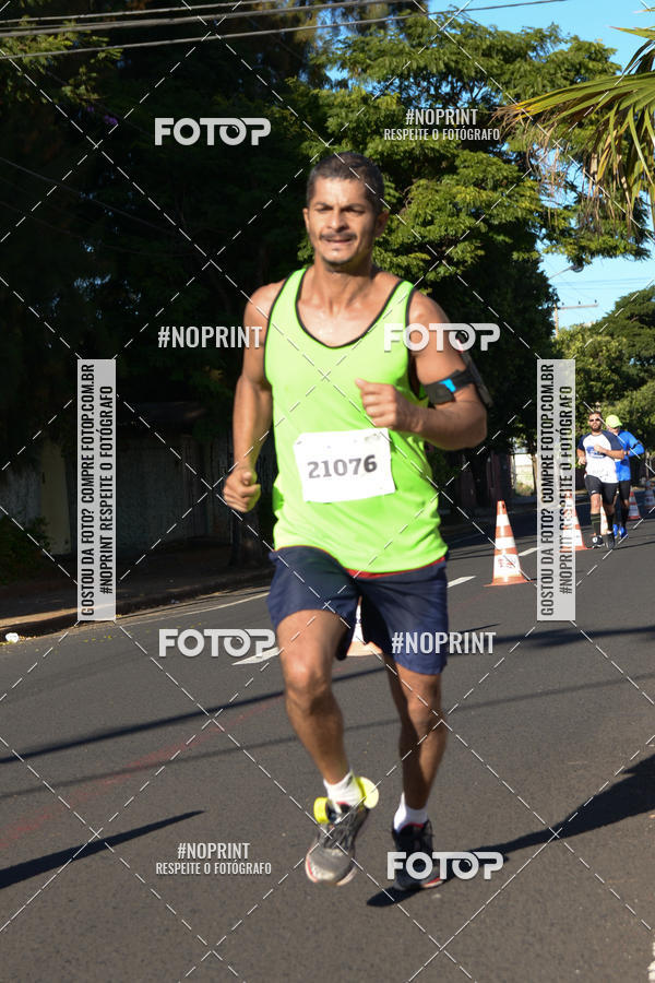 Buy your photos of the eventMEIA MARATONA DE UBERABA on Fotop