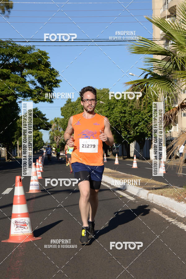 Buy your photos of the eventMEIA MARATONA DE UBERABA on Fotop