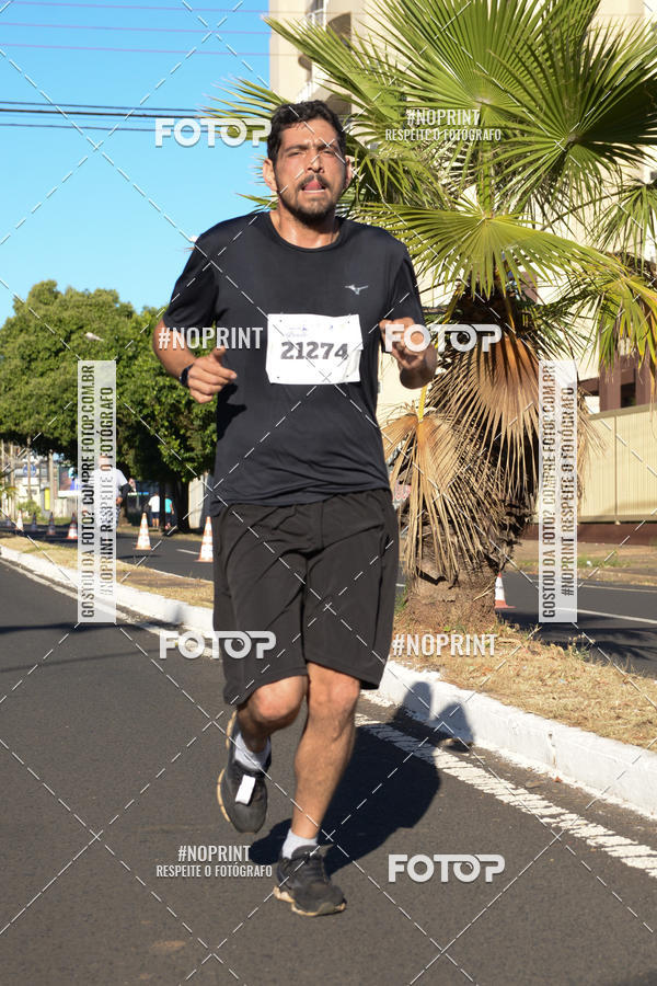 Buy your photos of the eventMEIA MARATONA DE UBERABA on Fotop