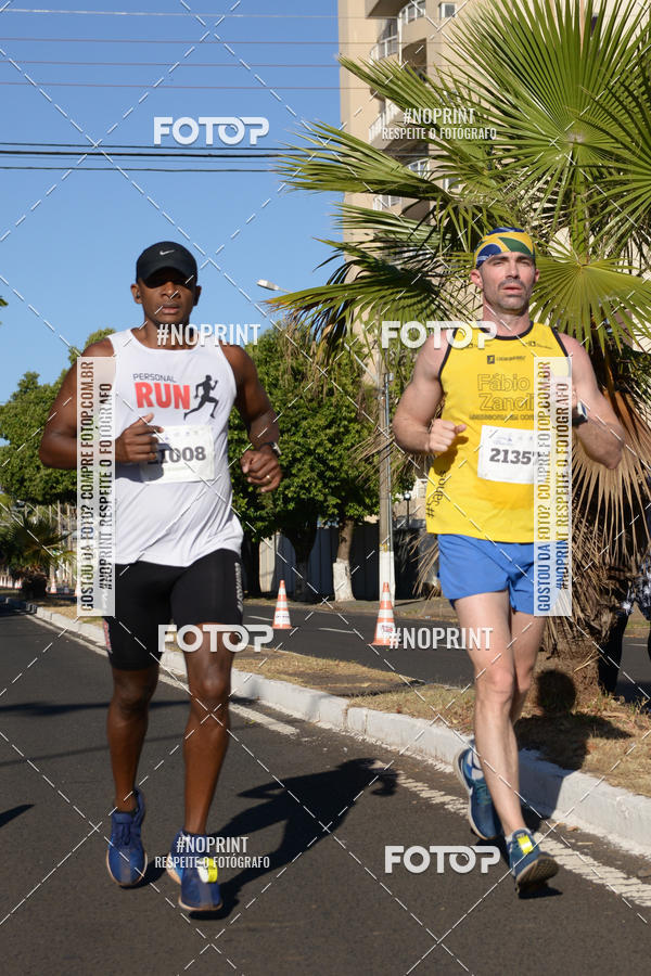 Buy your photos of the eventMEIA MARATONA DE UBERABA on Fotop