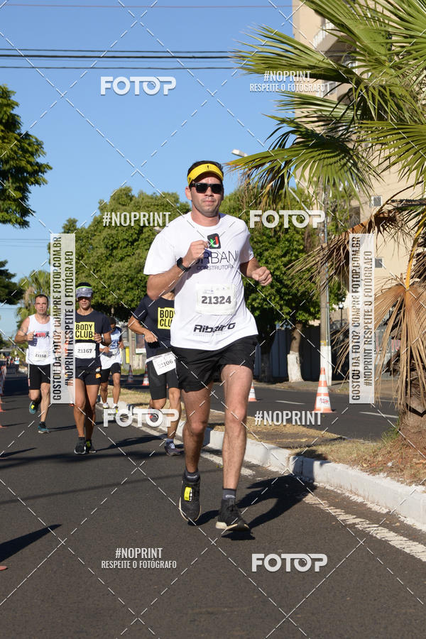 Buy your photos of the eventMEIA MARATONA DE UBERABA on Fotop
